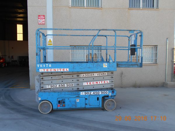 Venta de plataforma de tijera eléctrica Genie