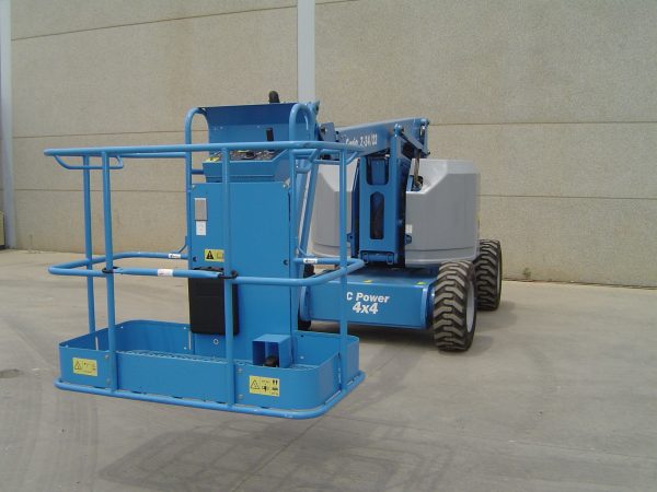Venta de brazo articulado diésel con motor compacto