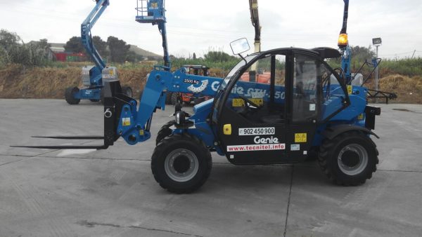 Venta de manipulador telescópico con capacidad de carga de 2000 kg