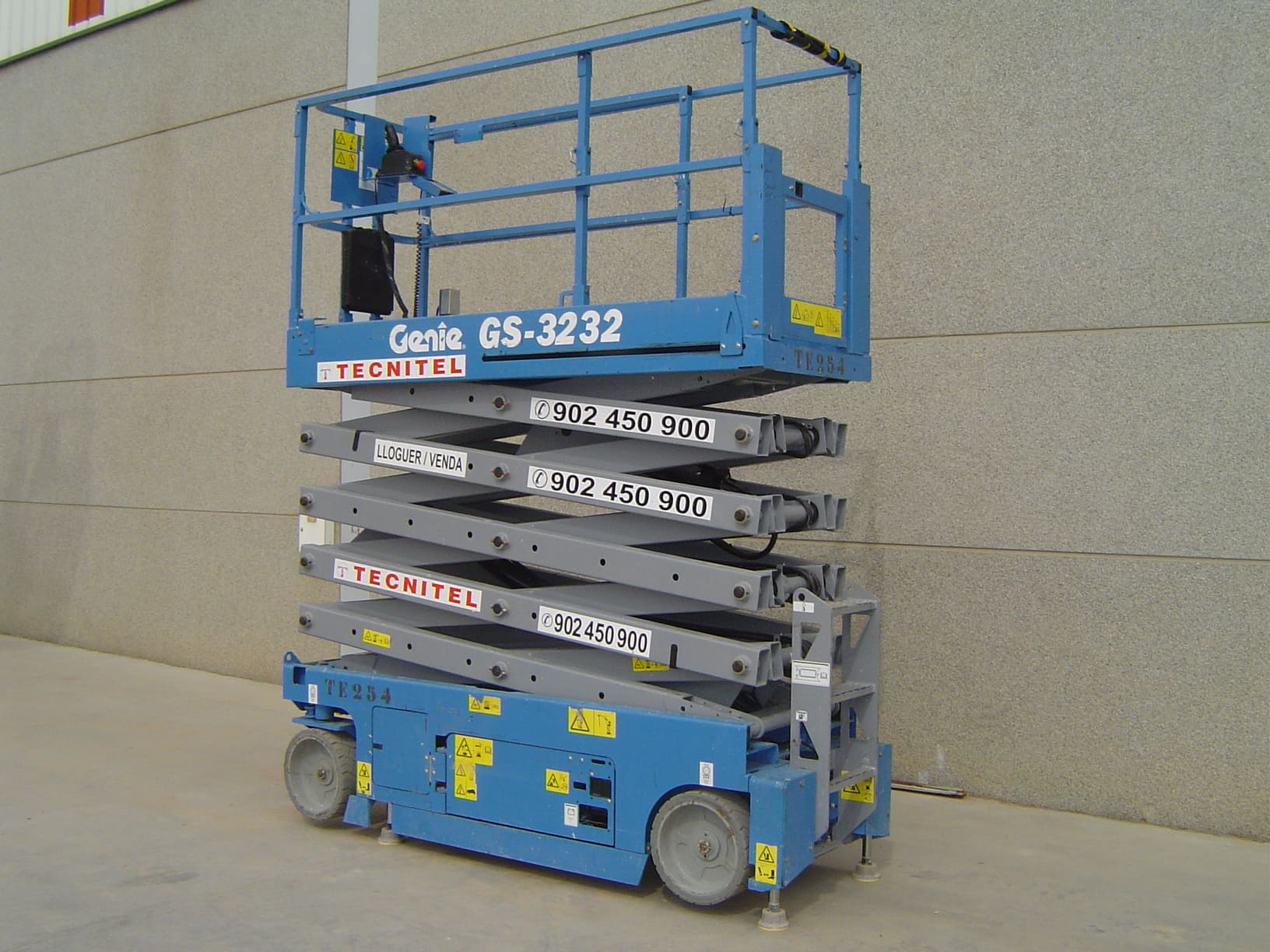 Venta de plataforma de tijera eléctrica